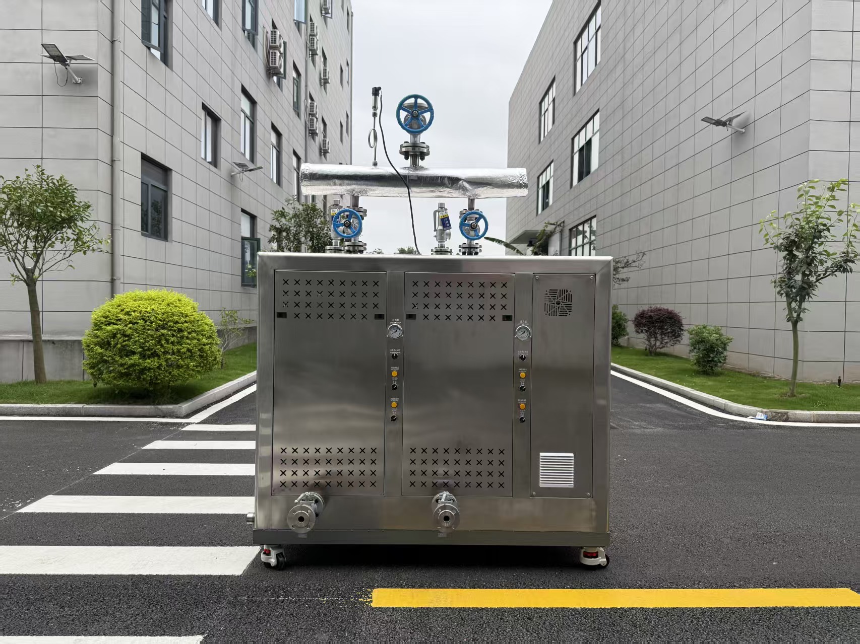 瓦特思蒸汽发生器赋能锂电池新材料行业：高效、纯净、免检的蒸汽热源解决方案